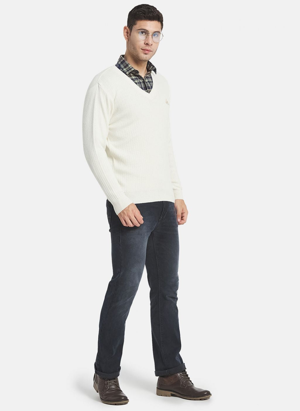 Men White Solid Pullover