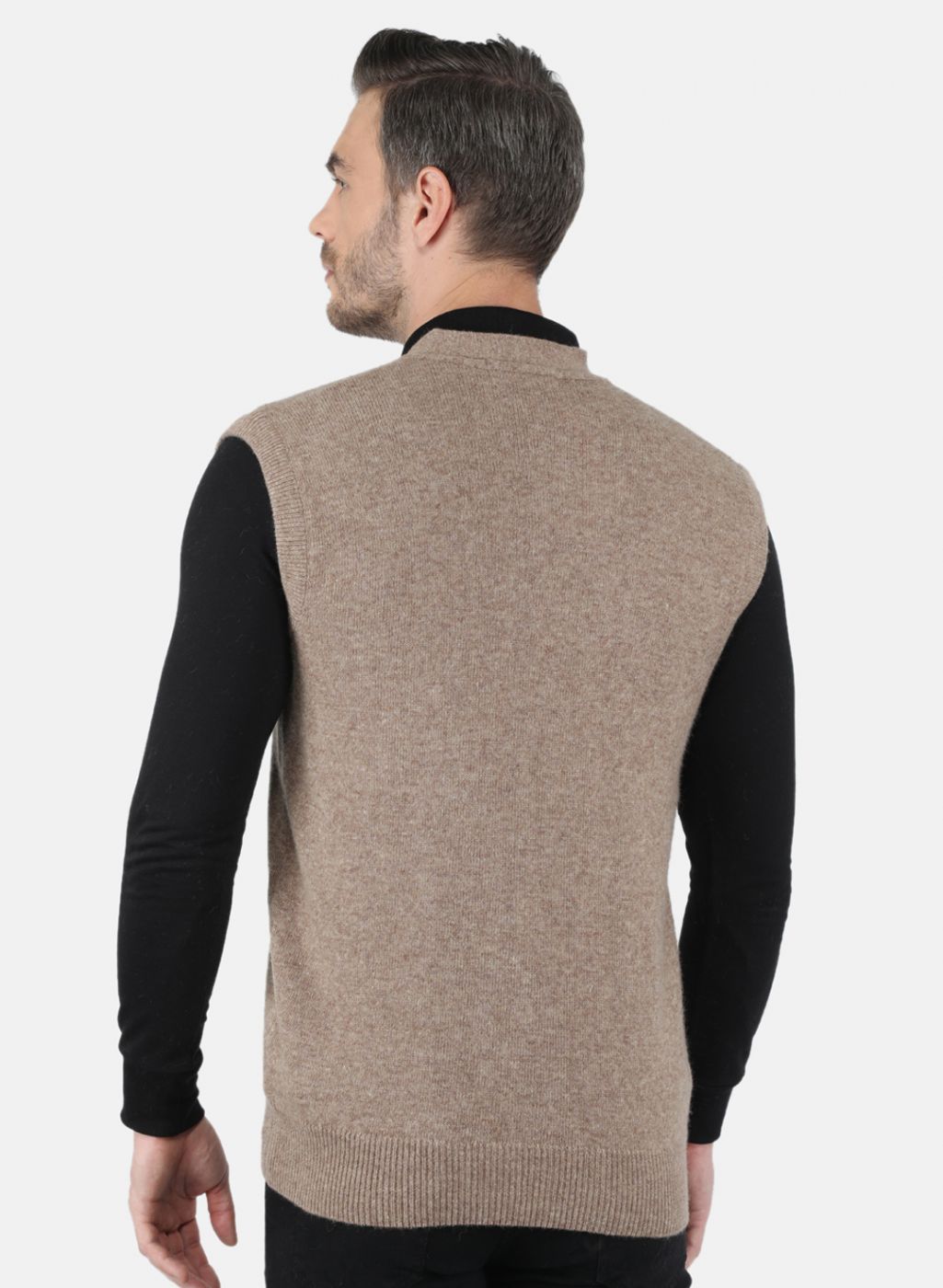 Men Beige Solid Cardigan