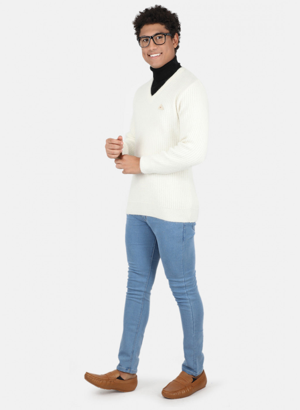 Men White Solid Pullover