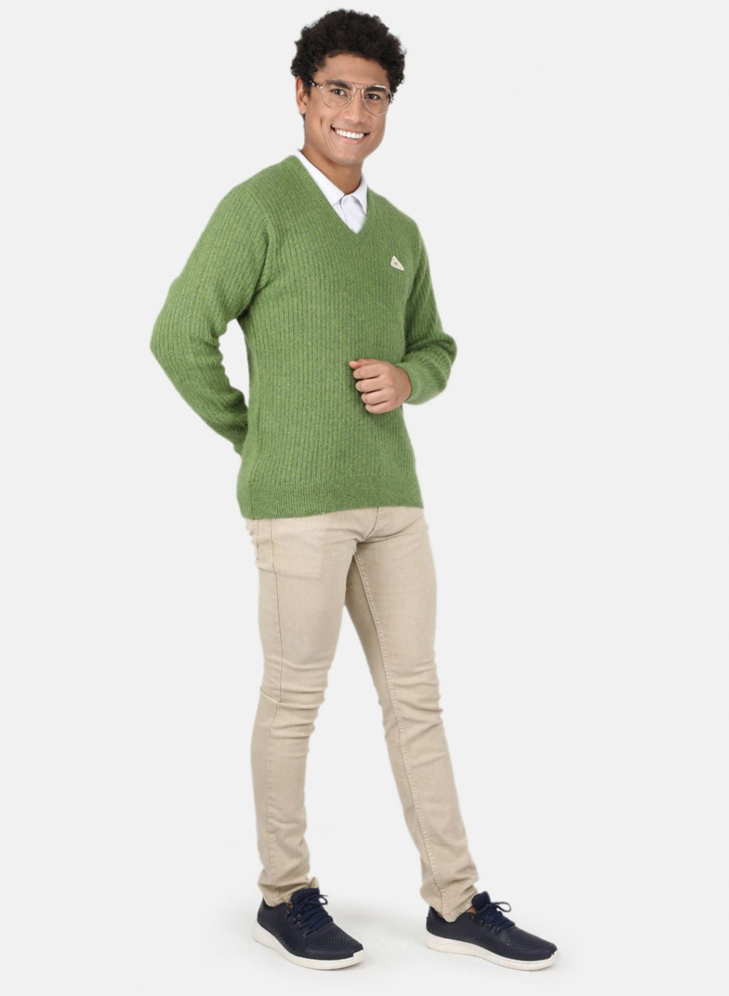 Men Olive Solid Pullover