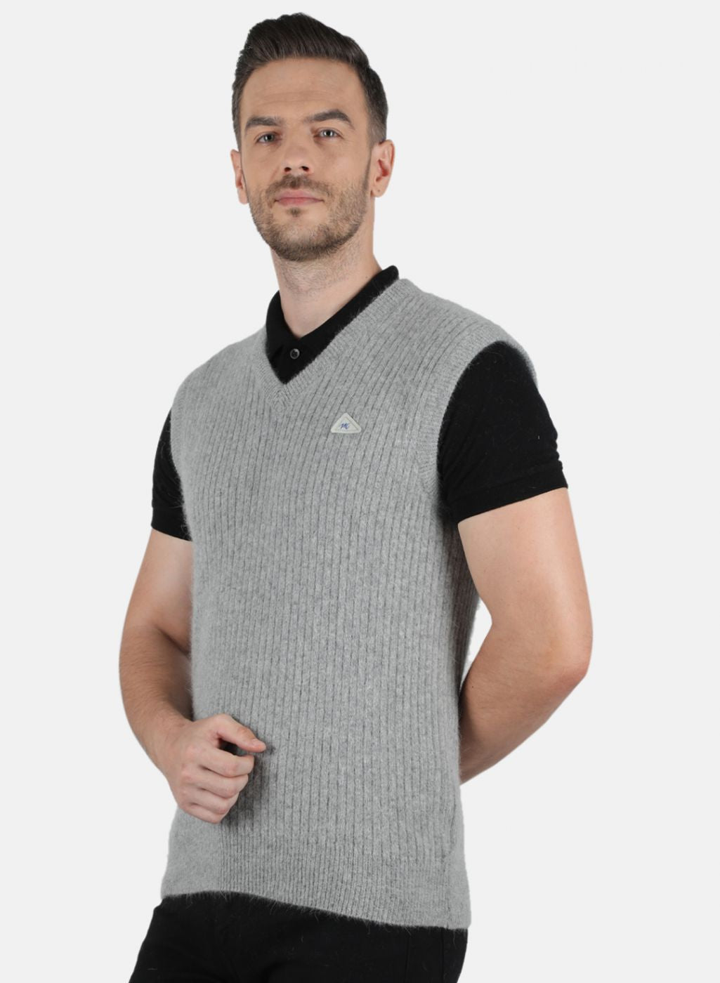 Men Grey Solid Sweater