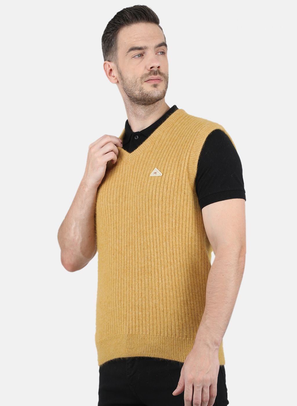 Men Yellow Solid Sweater