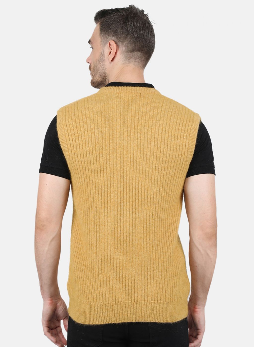 Men Yellow Solid Sweater