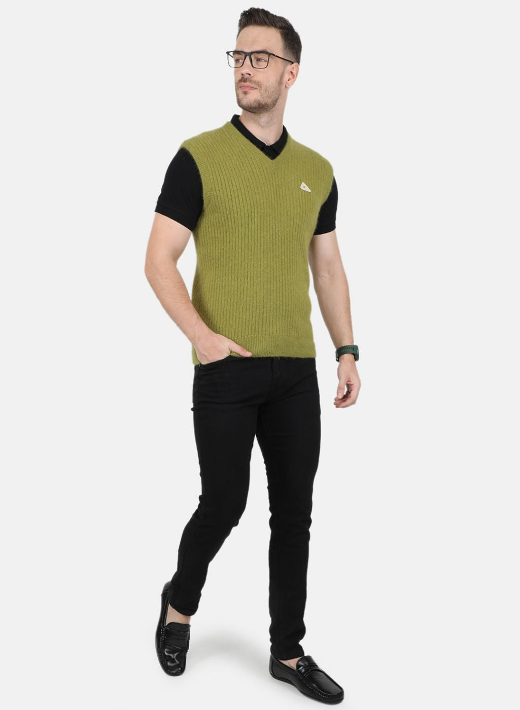 Men Olive Solid Sweater