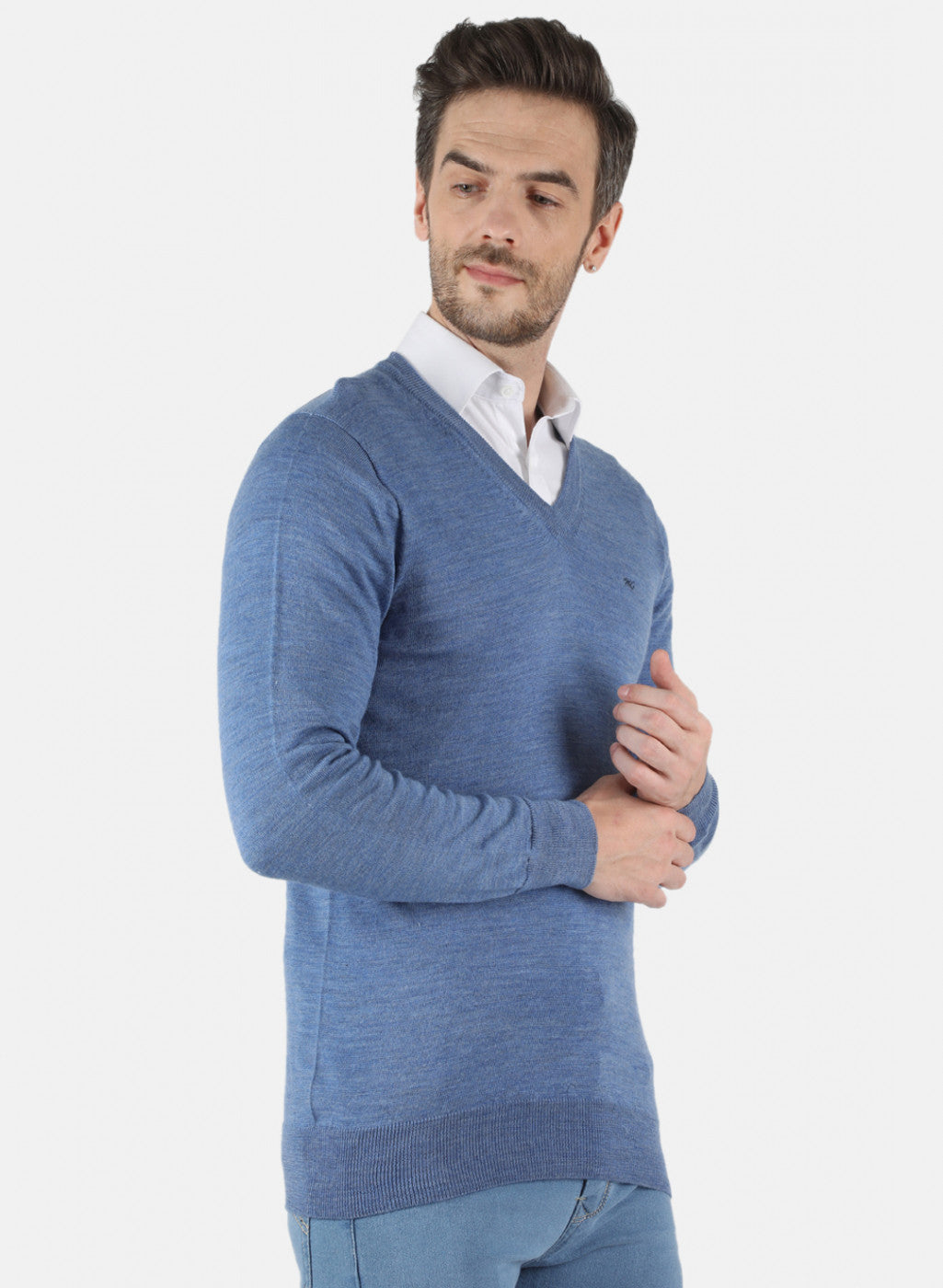 Men Blue Solid Pullover