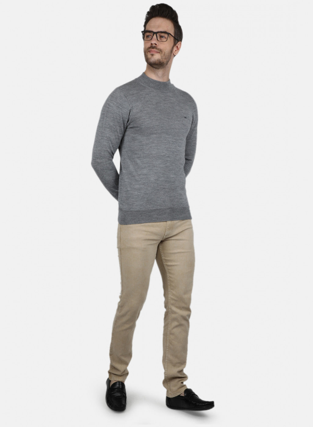 Men Grey Solid Pullover