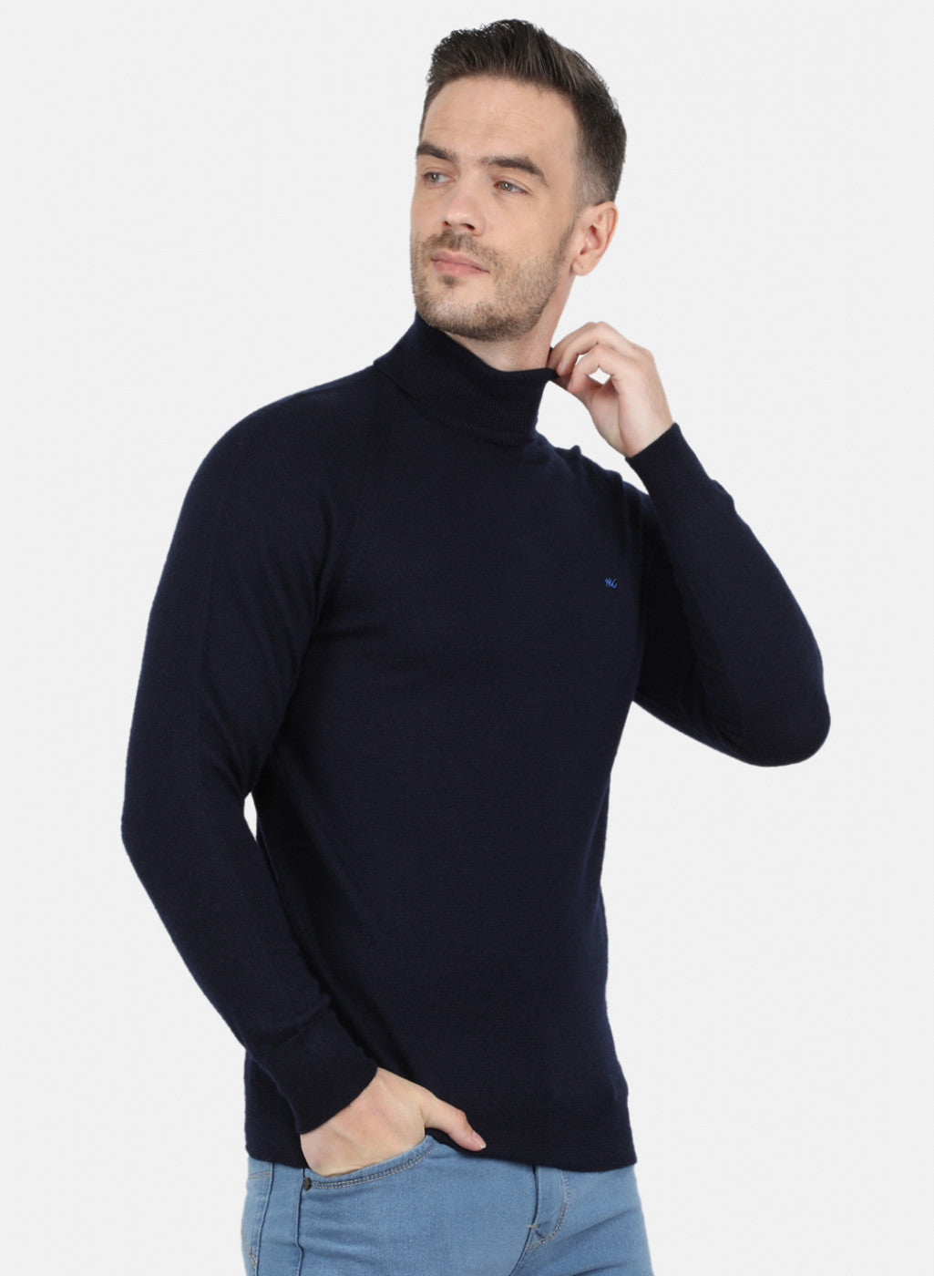 Men NAvy Blue Solid Pullover