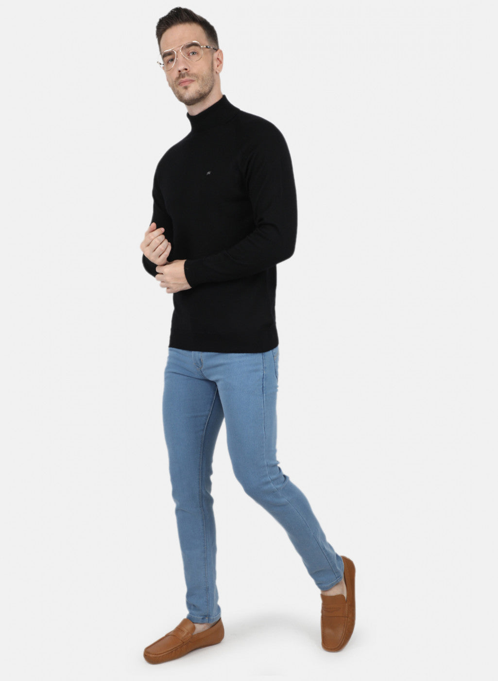 Men Black Solid Pullover