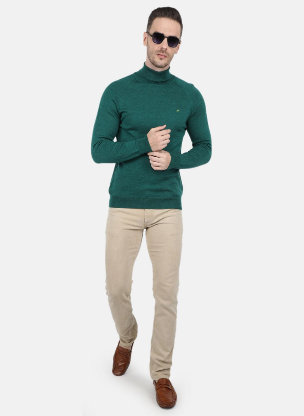 Men Green Solid Pullover