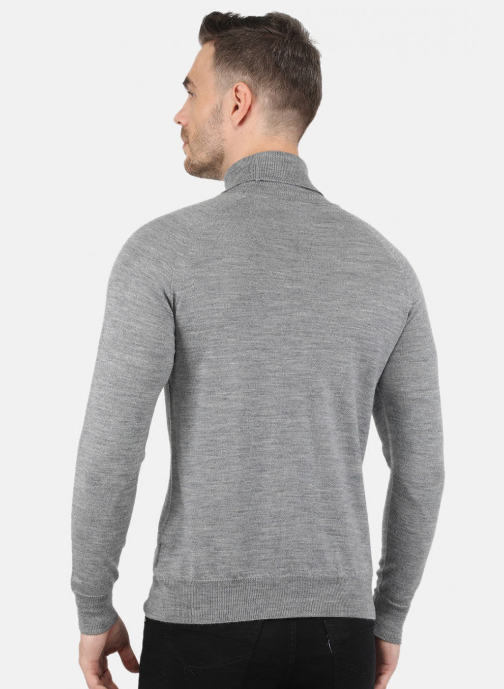 Men Grey Solid Pullover