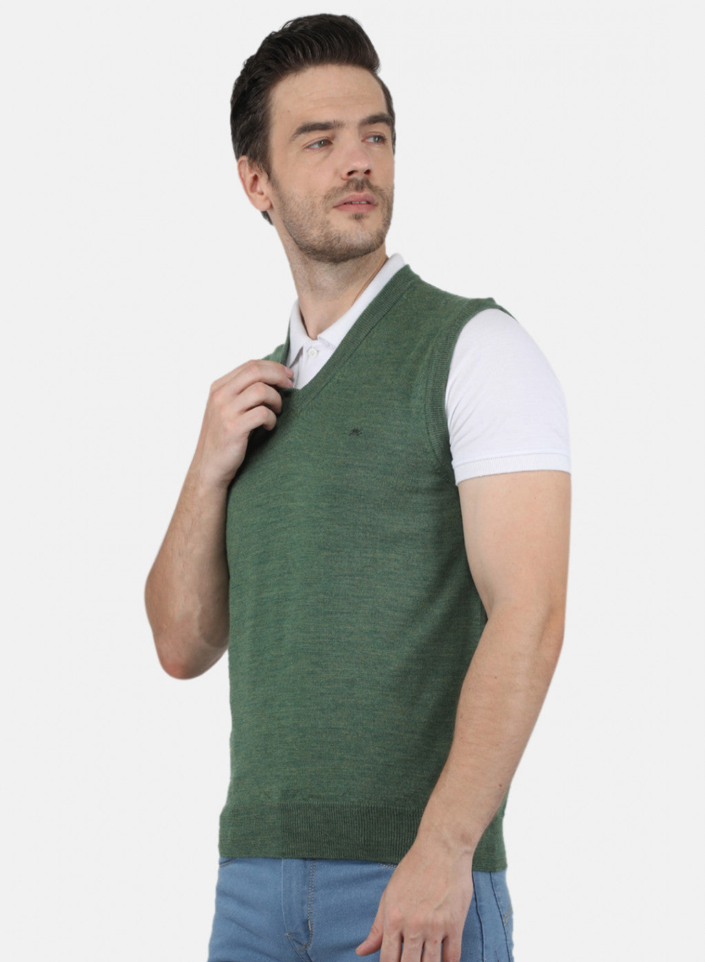 Men Green Solid Sweater