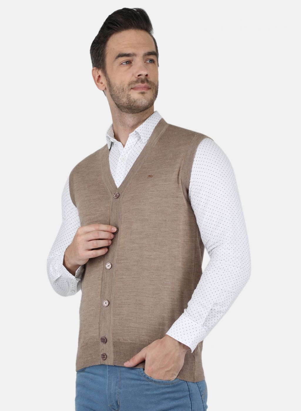 Men Beige Solid Cardigan