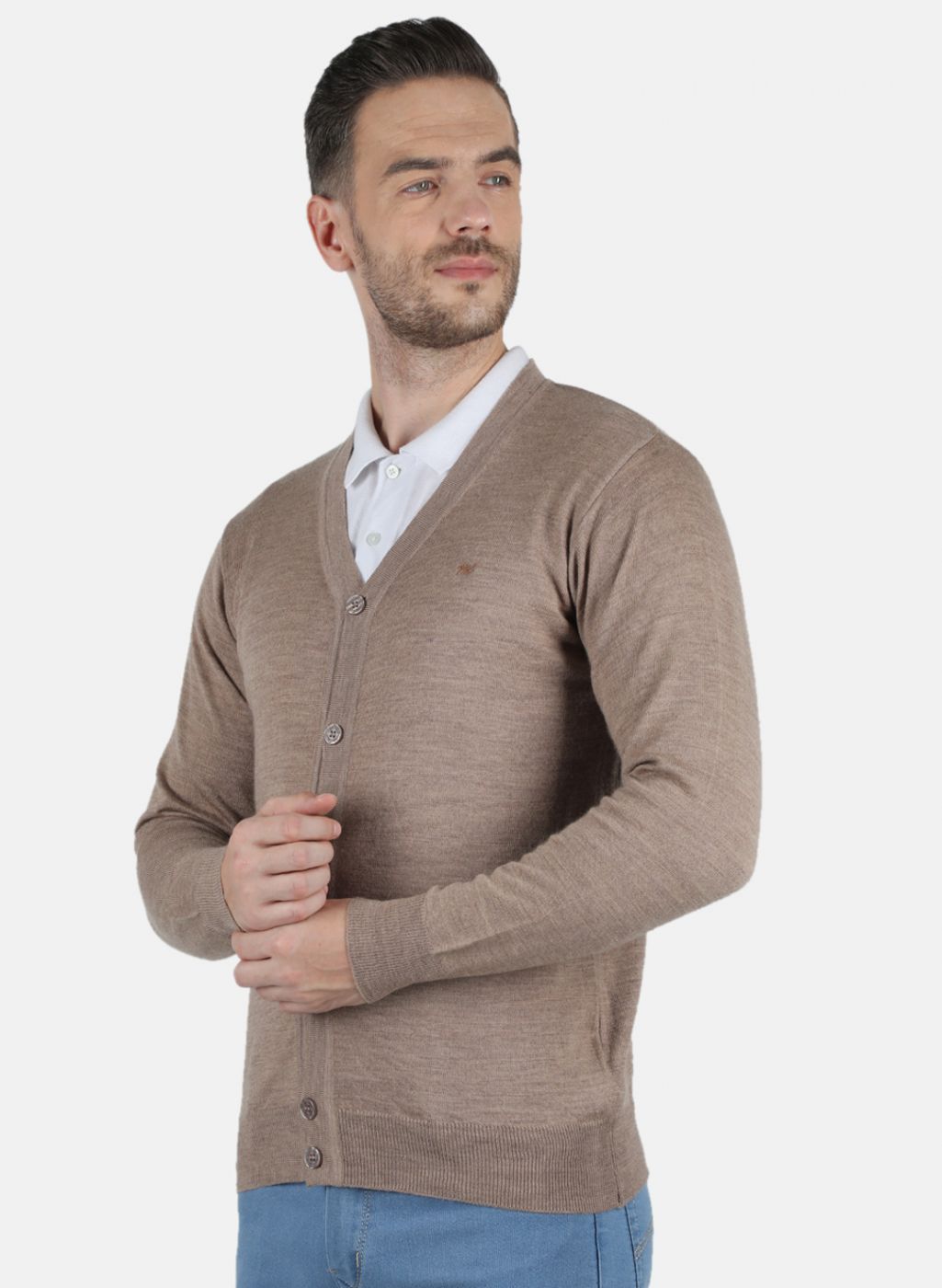 Men Beige Solid Cardigan