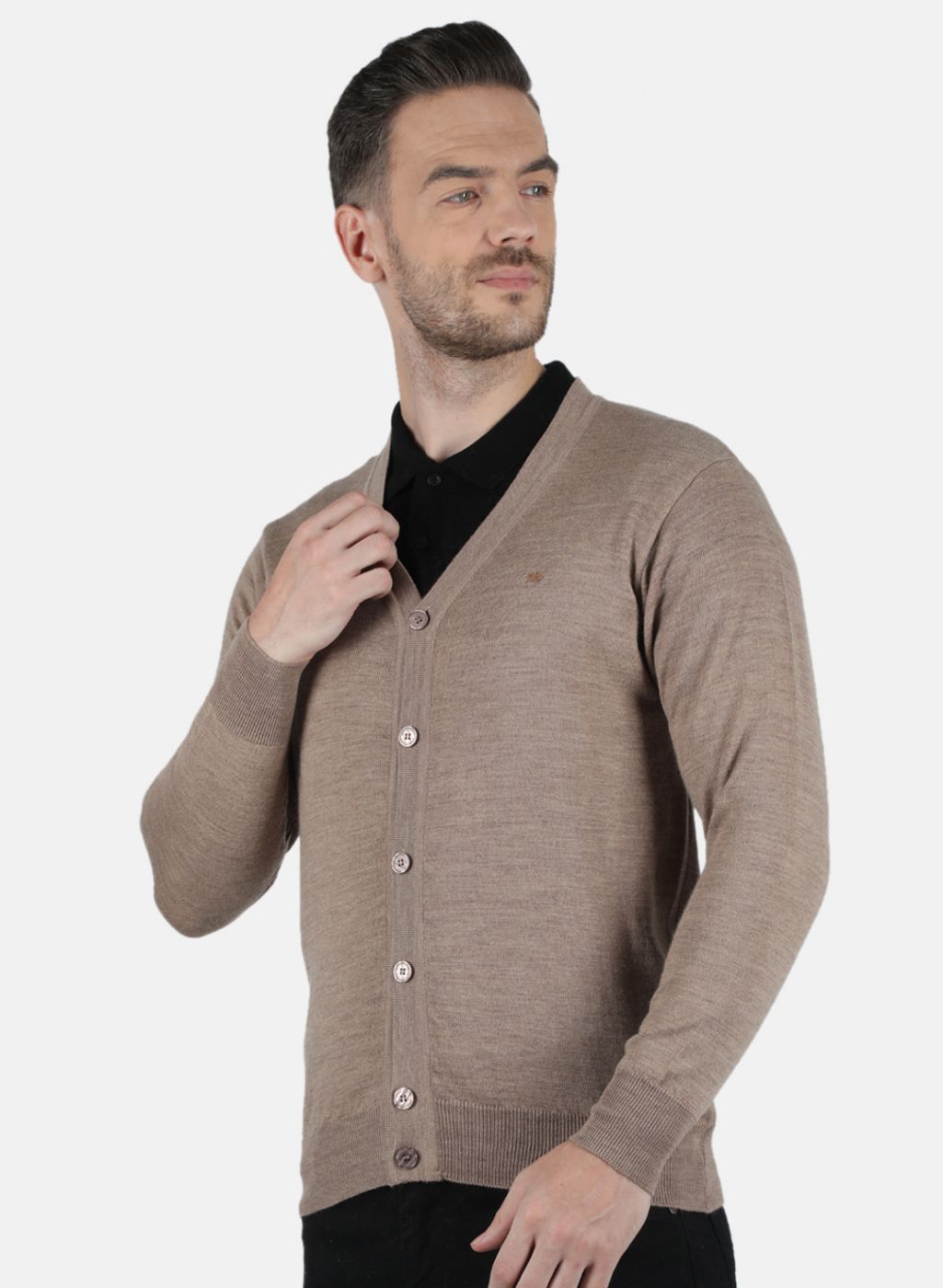 Men Beige Solid Cardigan