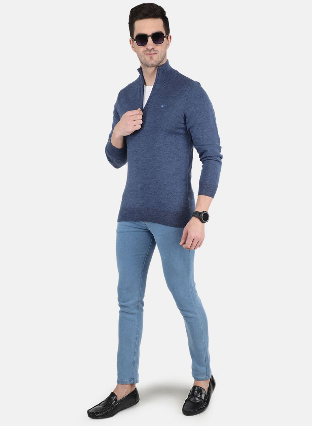 Men Blue Solid Pullover