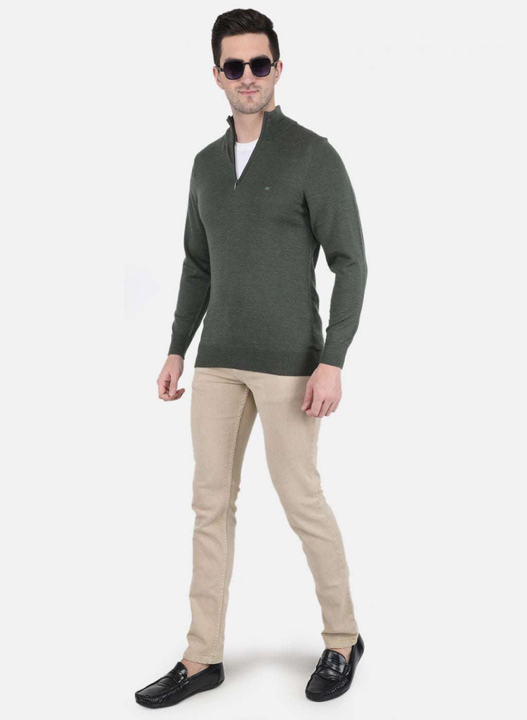 Men Olive Solid Pullover