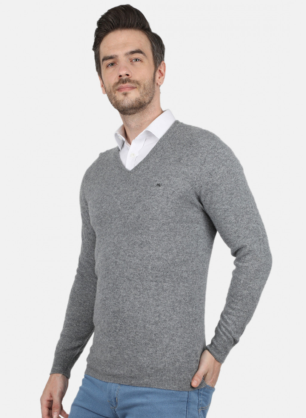 Men Grey Solid Pullover