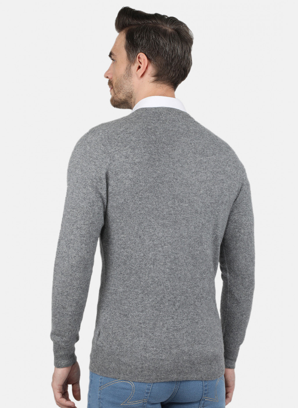 Men Grey Solid Pullover