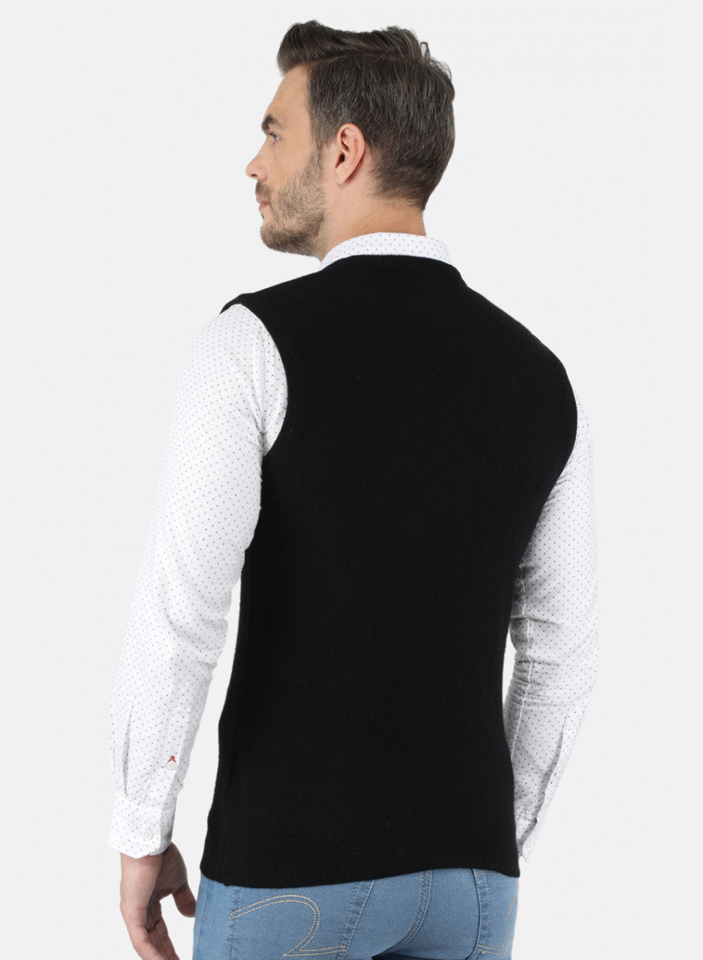 Men Black Solid Sweater