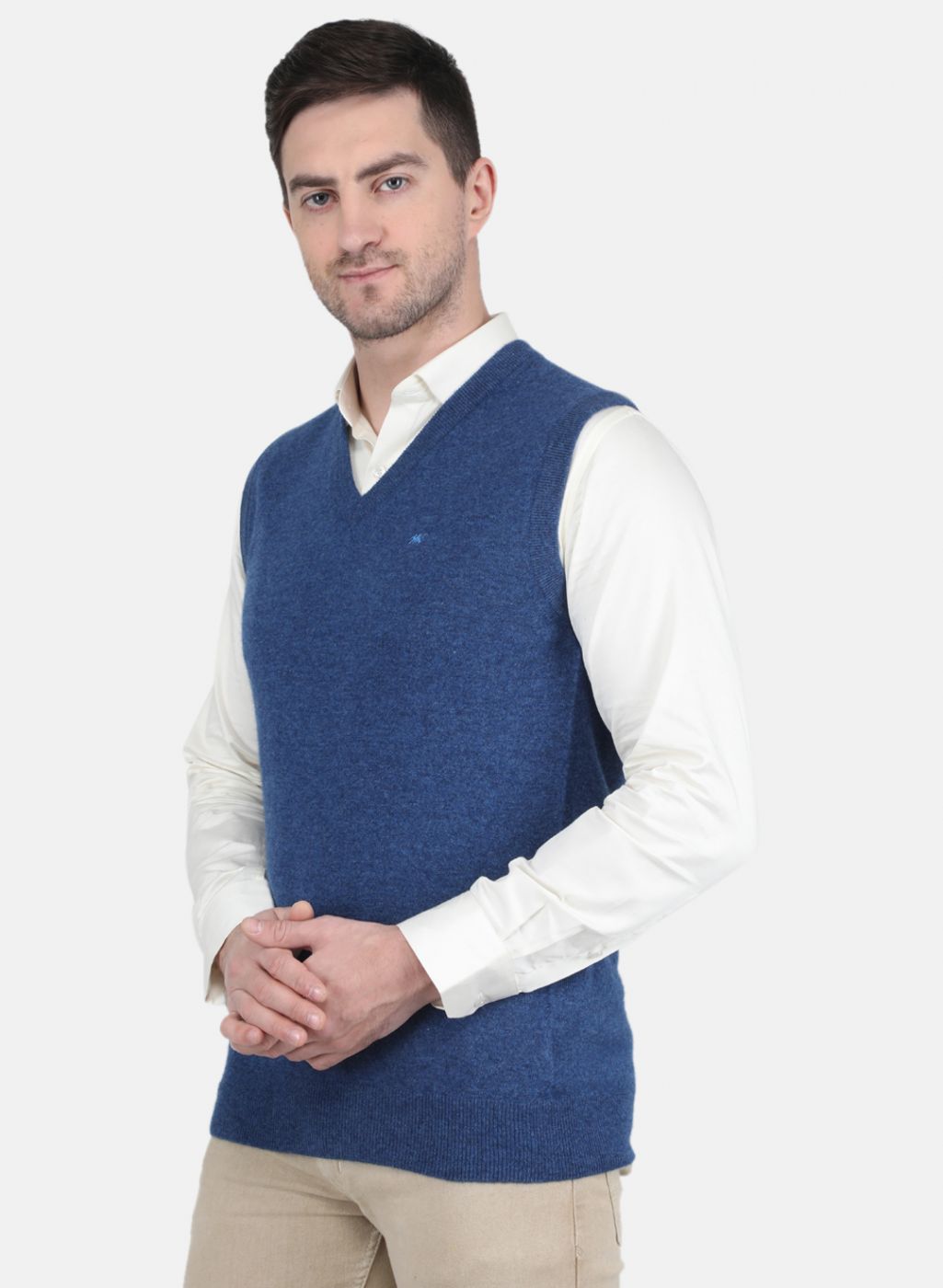 Men Blue Solid Sweater