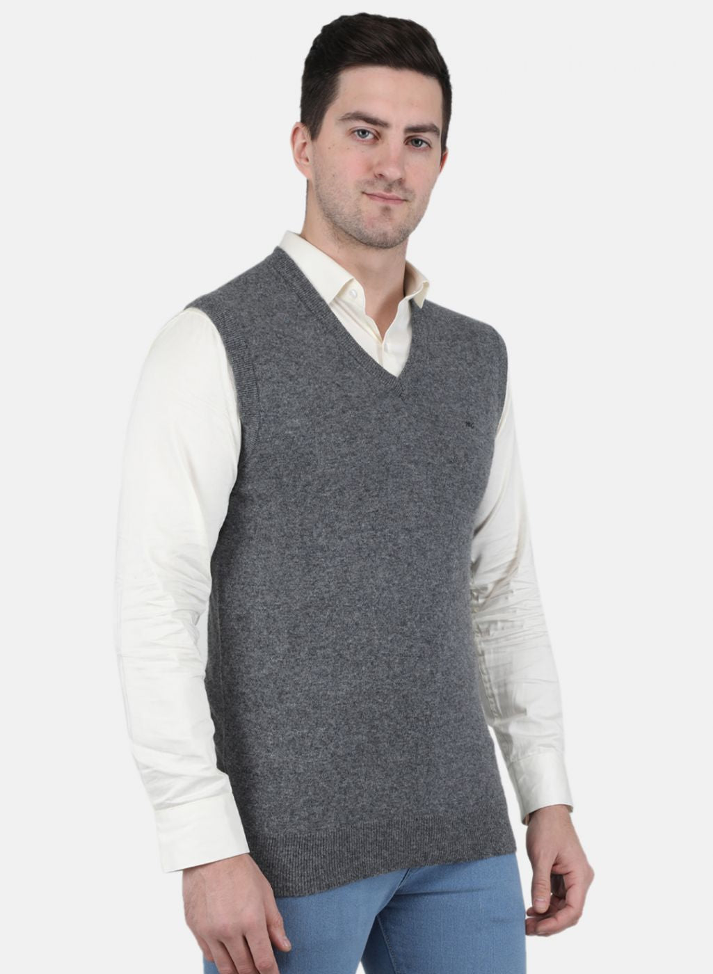 Men Grey Solid Sweater