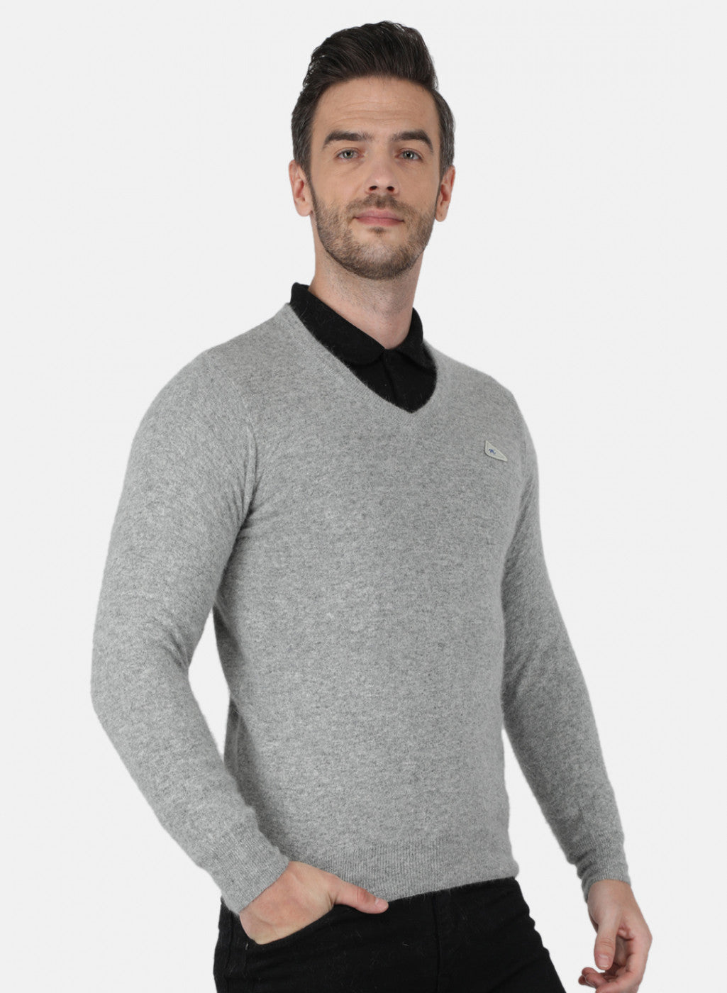 Men Grey Solid Pullover