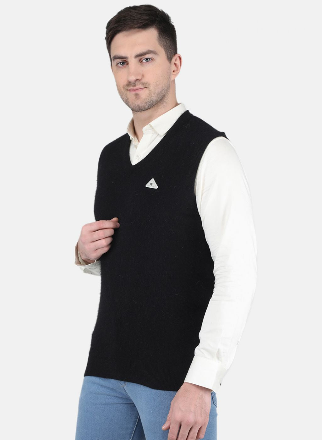 Men Black Solid Sweater