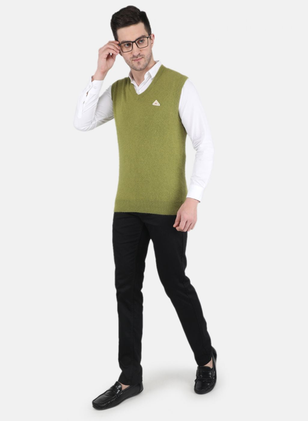 Men Olive Solid Sweater