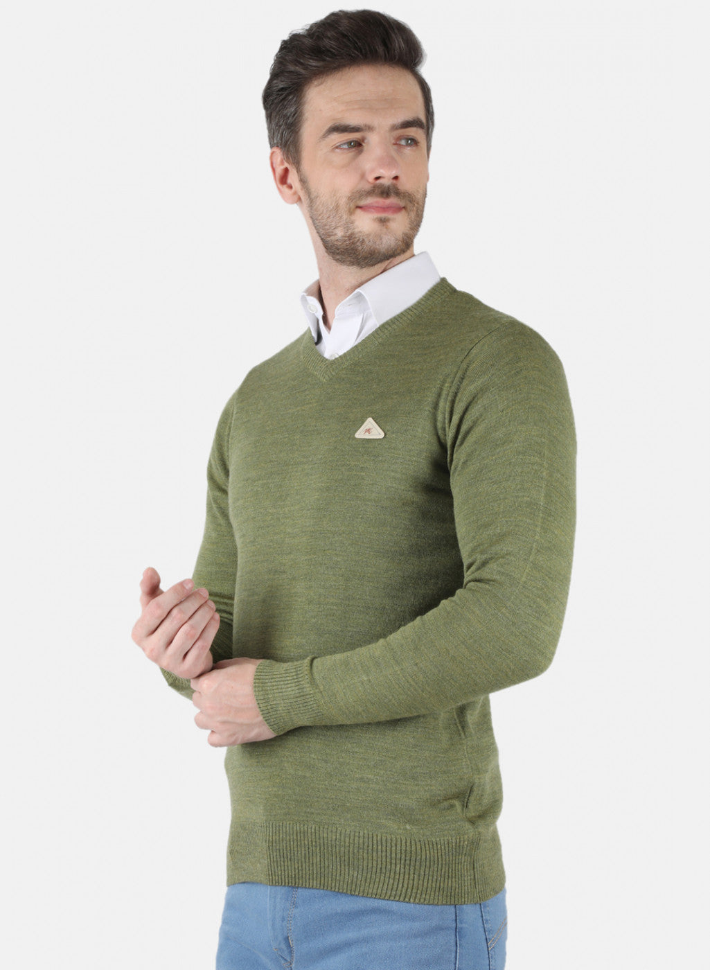 Men Olive Solid Sweater