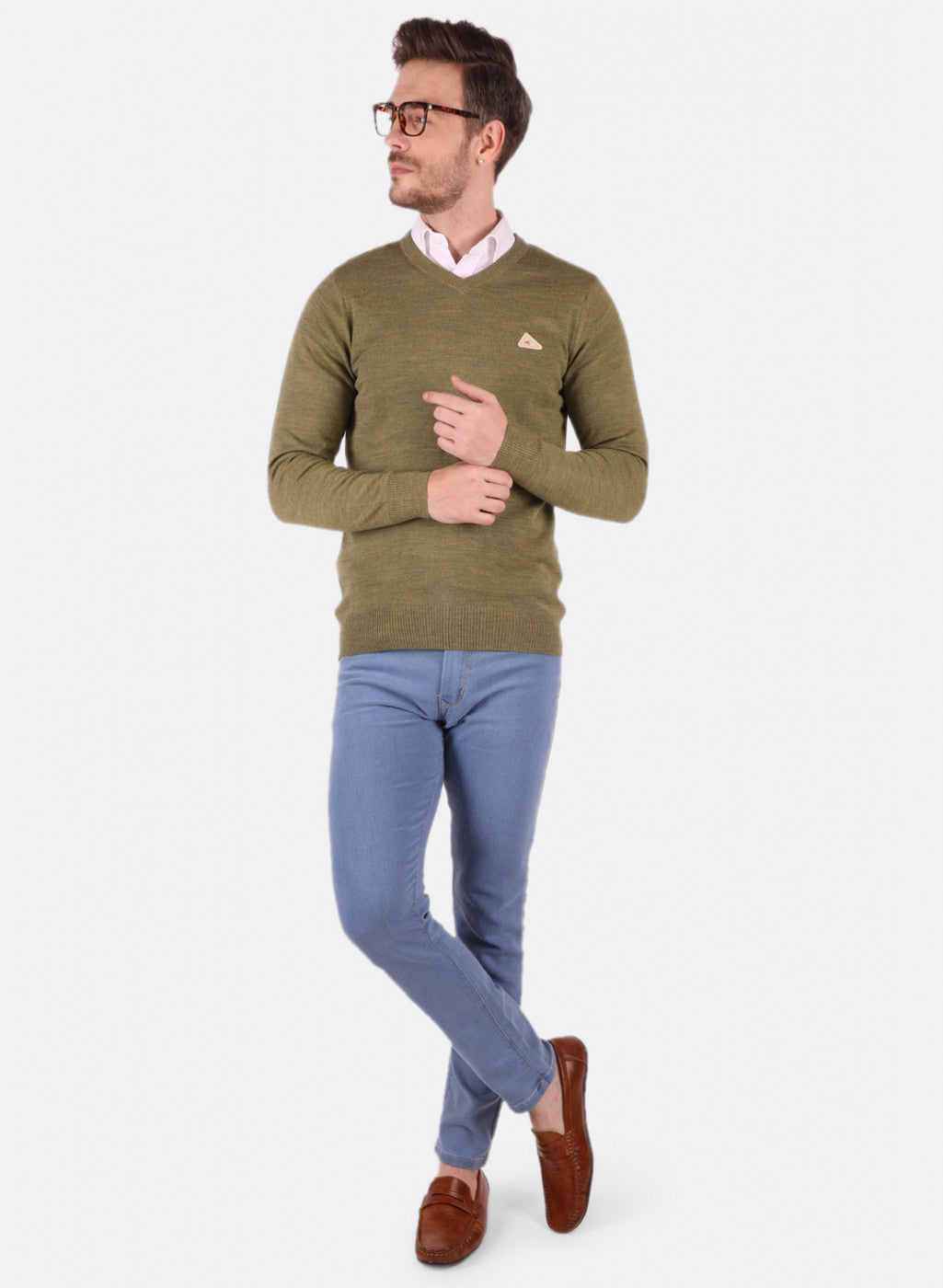 Men Olive Solid Sweater