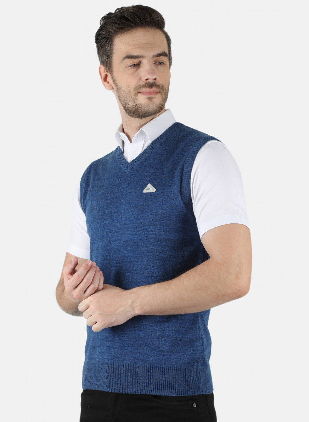 Men Blue Solid Sweater