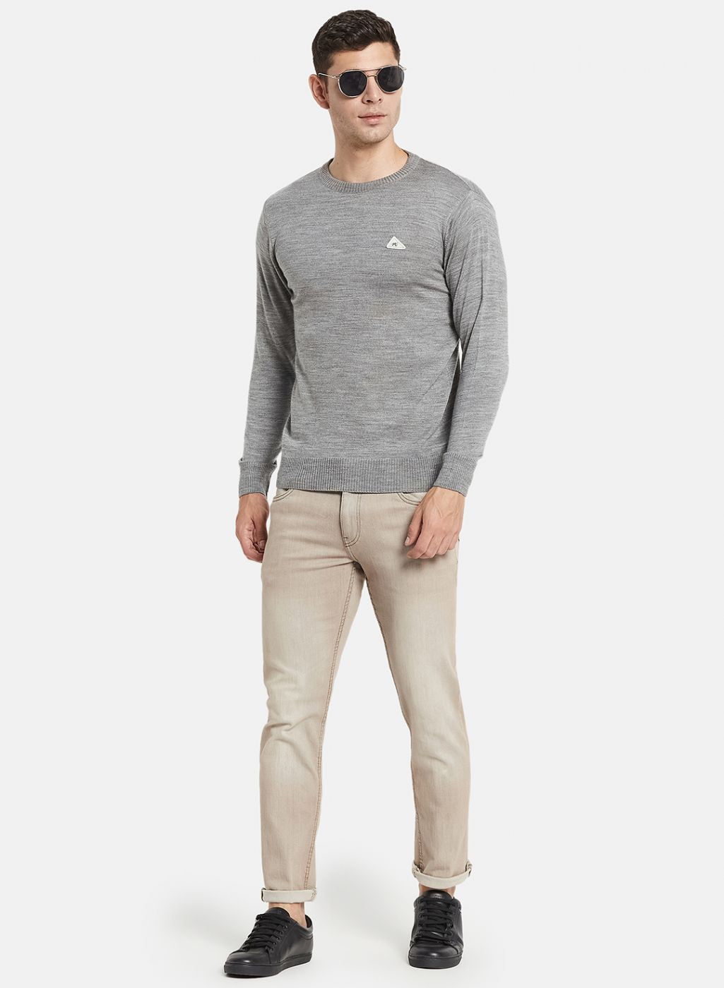 Men Grey Solid Pullover