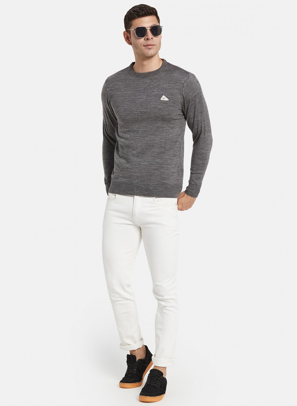 Men Grey Solid Pullover