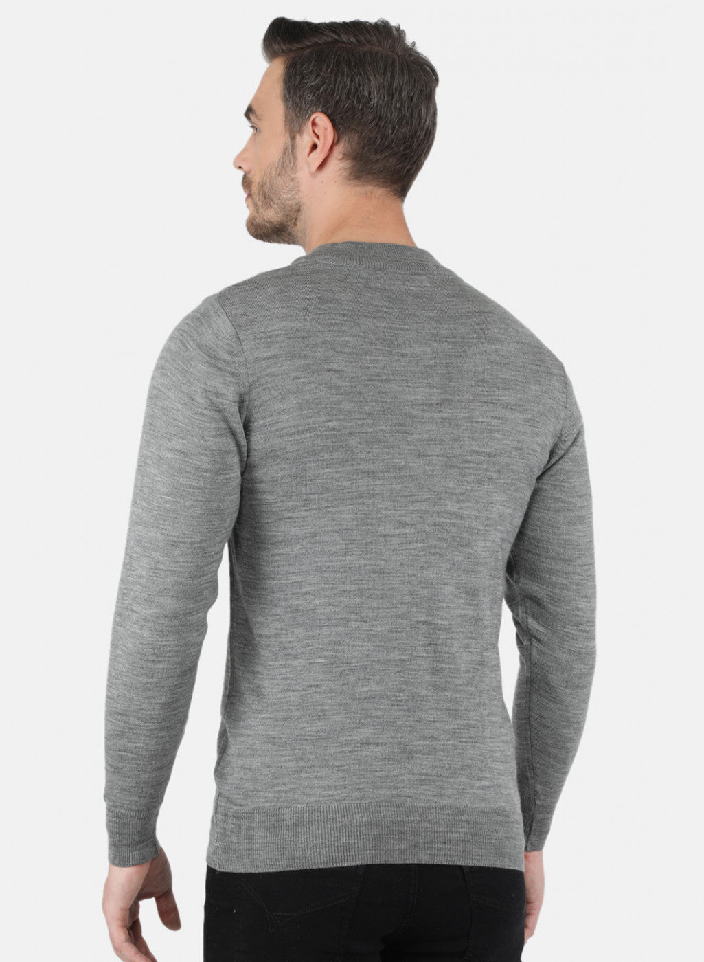 Men Grey Solid Pullover