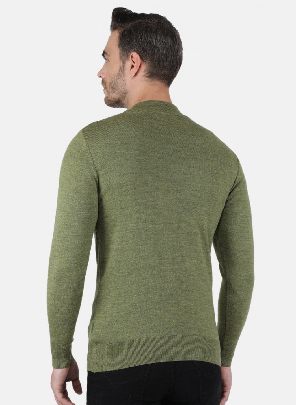 Men Olive Solid Pullover