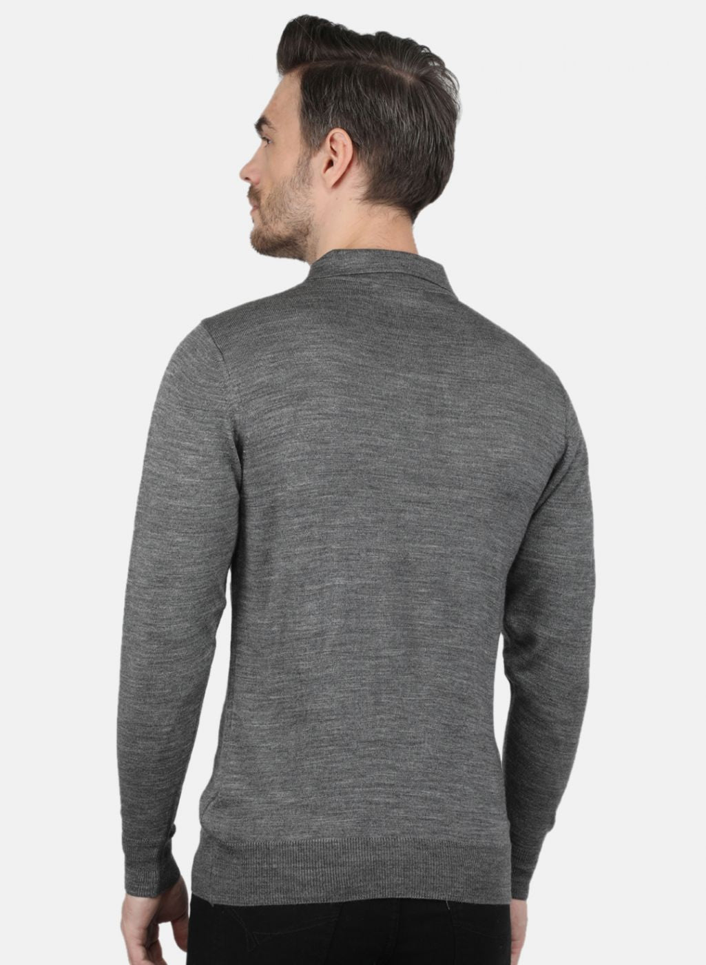 Men Grey Solid T-Shirt