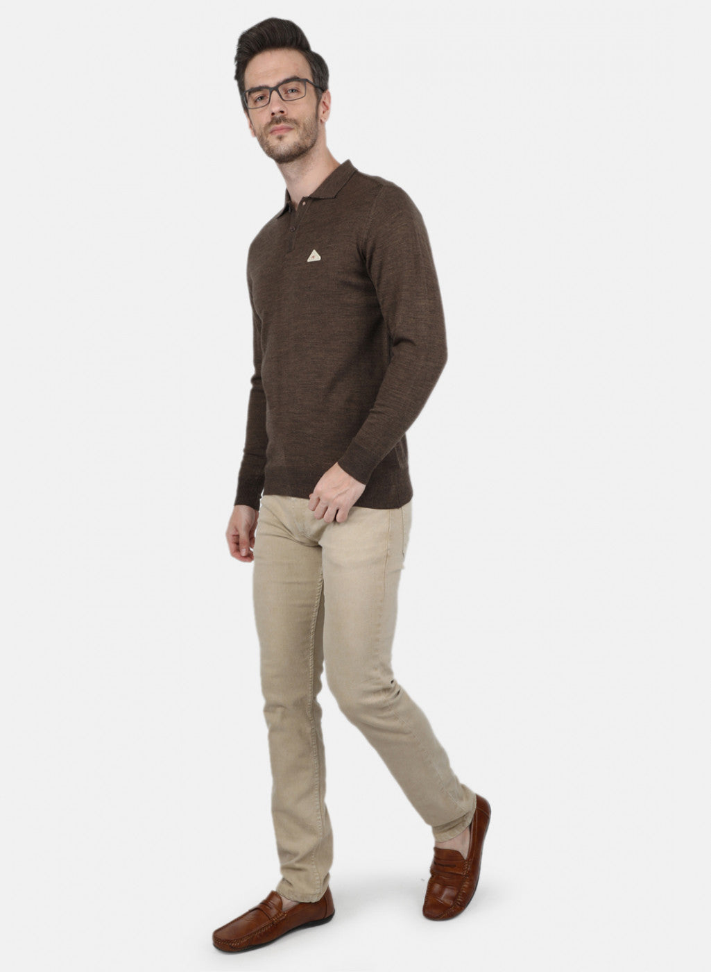 Men Brown Solid T-Shirt