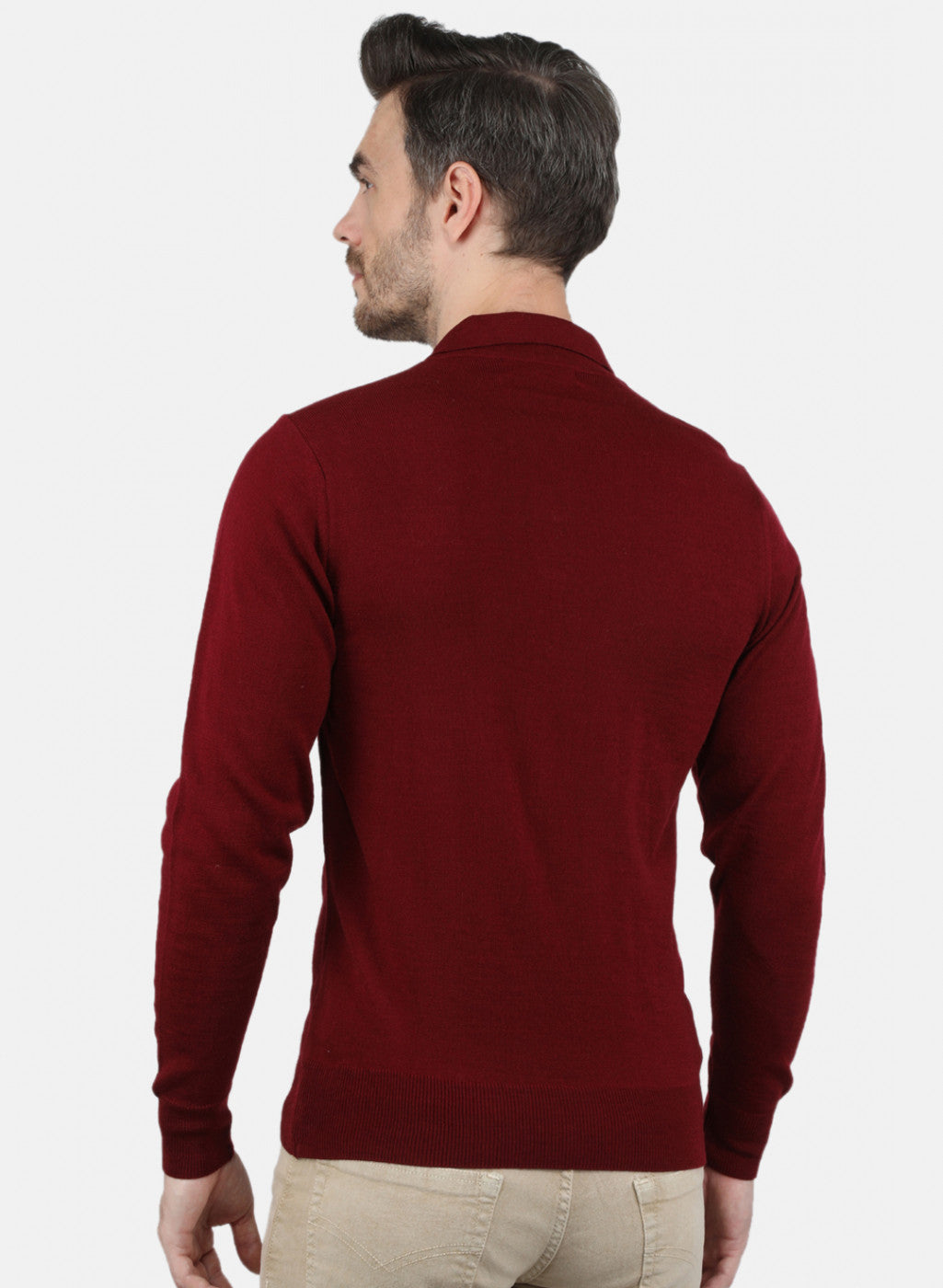 Men Maroon Solid T-Shirt