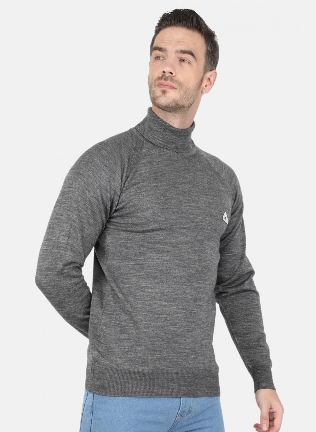 Men Dark Grey Solid Pullover