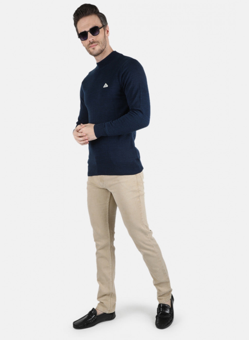 Men NAvy Blue Solid Pullover