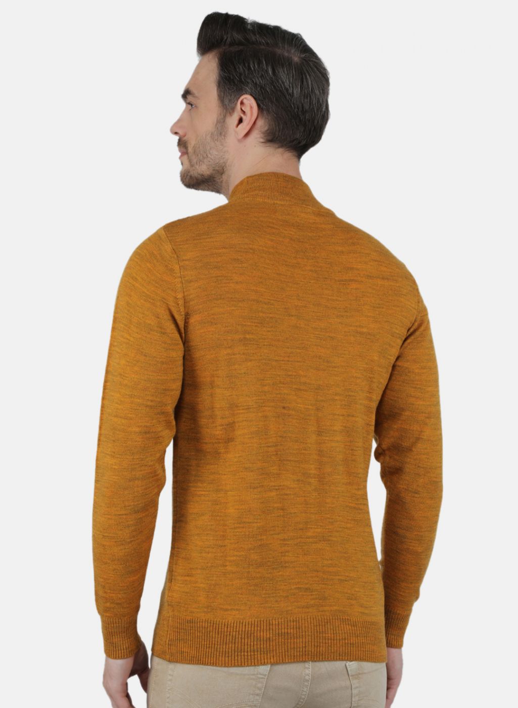 Men Yellow Solid Pullover