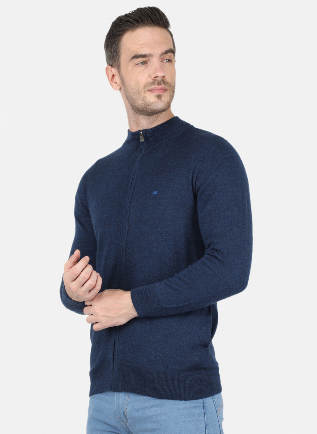 Men NAvy Blue Solid Pullover