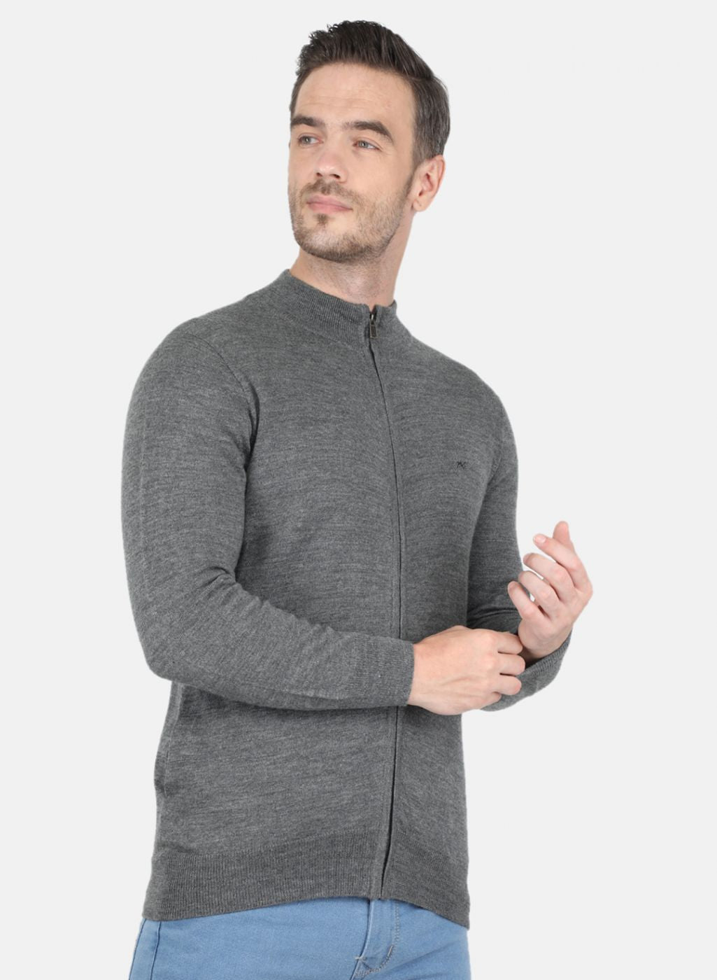 Men Grey Solid Pullover