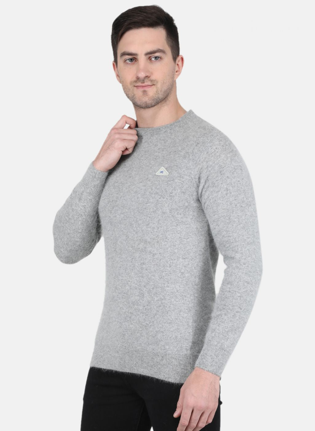 Men Grey Solid Pullover