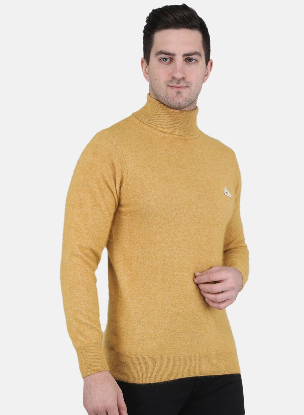 Men Yellow Solid Pullover