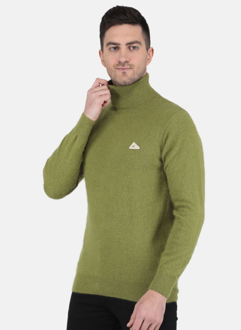 Men Olive Solid Pullover