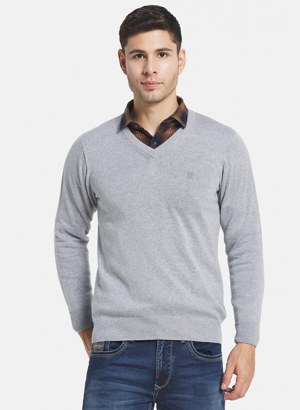 Men Grey Solid Pullover