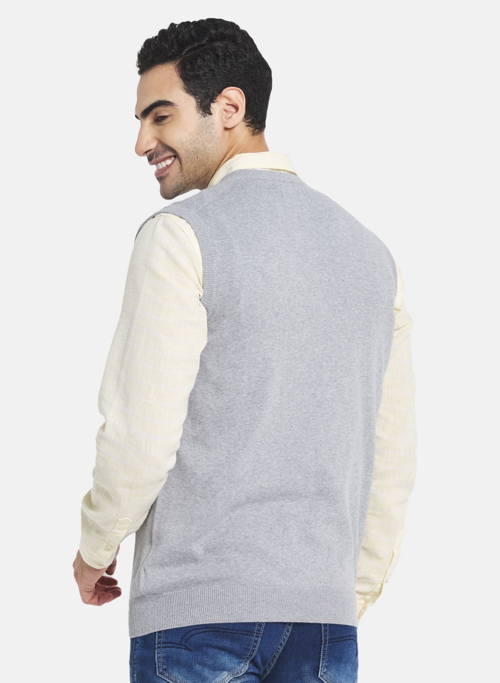 Men Grey Solid Sweater