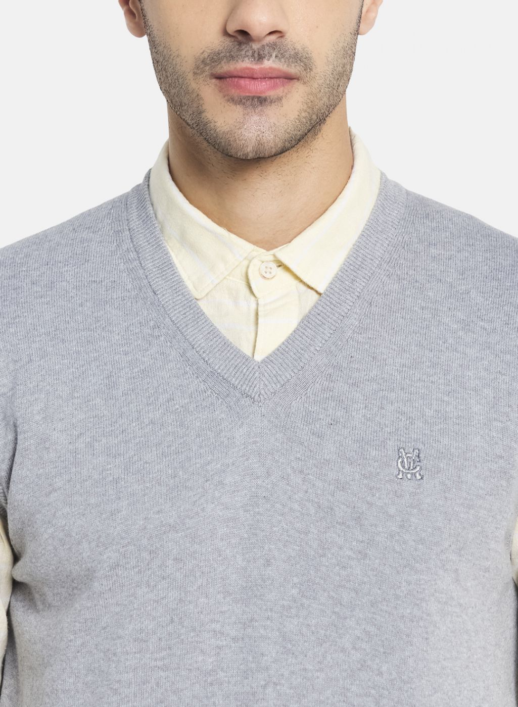 Men Grey Solid Sweater