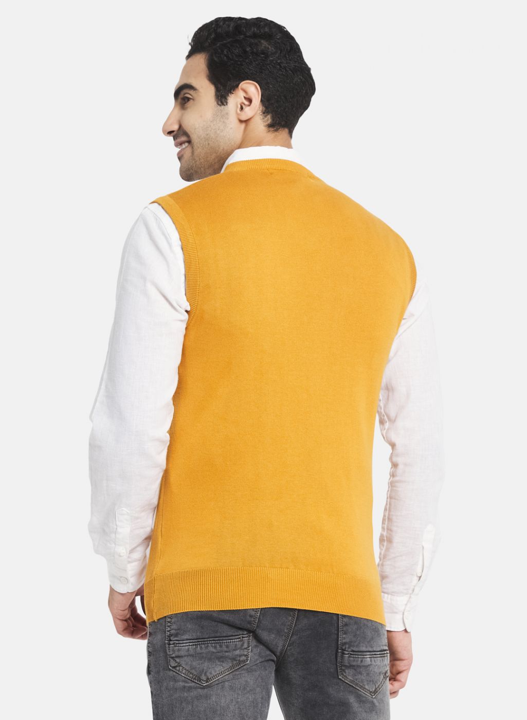 Men Yellow Solid Sweater